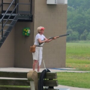 Andie Lehr setting up